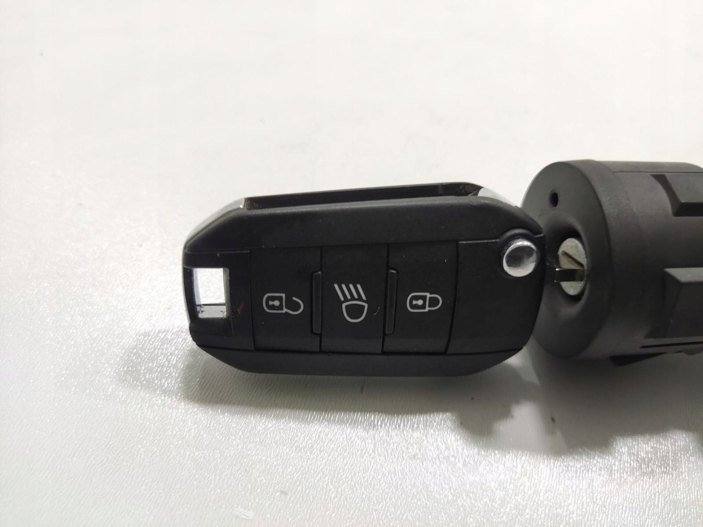 ignition key PILOT CITROEN C4 e-C4 III 2020-2025 9664486680