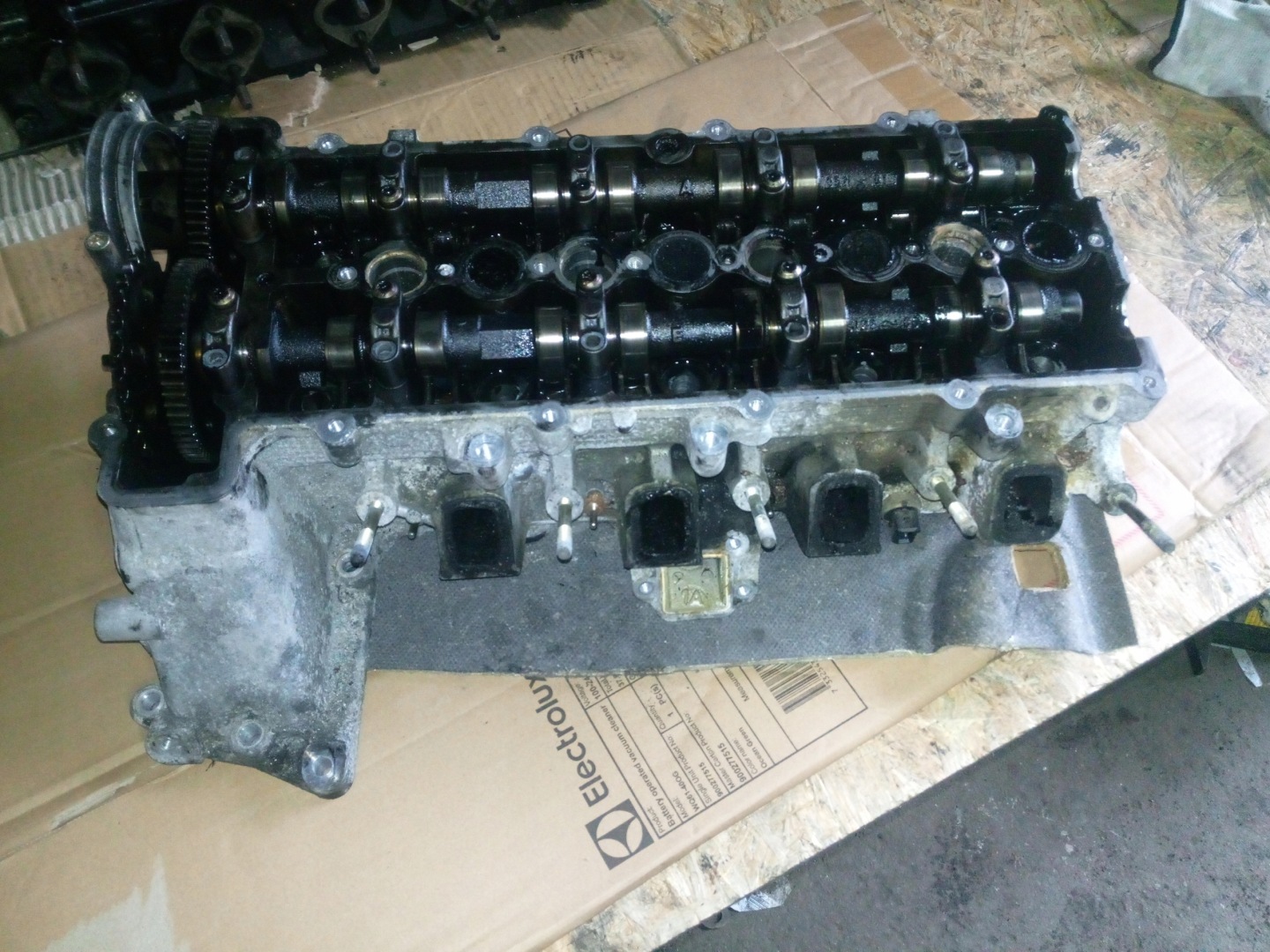 BMW E46 e87 E90 318d 2.0d TESTATA 7787523 m47t ul