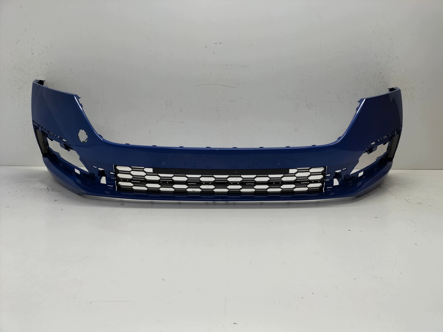 Frontstoßstange vorne SKODA OCTAVIA 4 IV 19