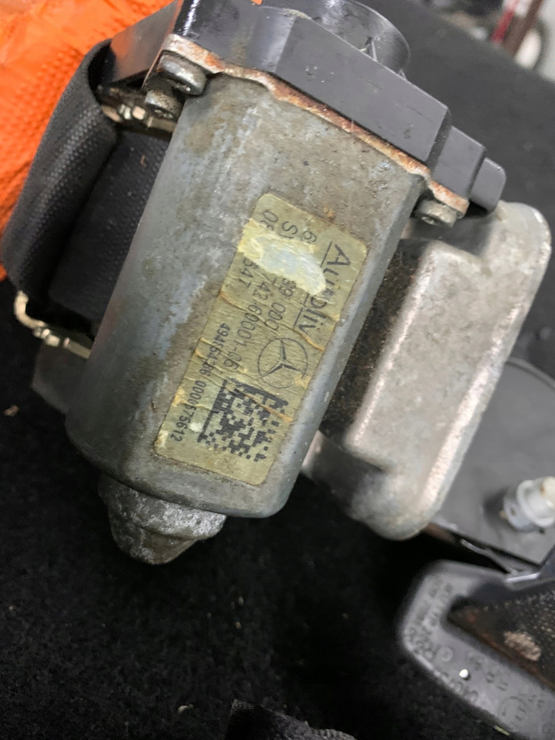 MERCEDES W219 W211 Gurten Sicherheits rechts vorne