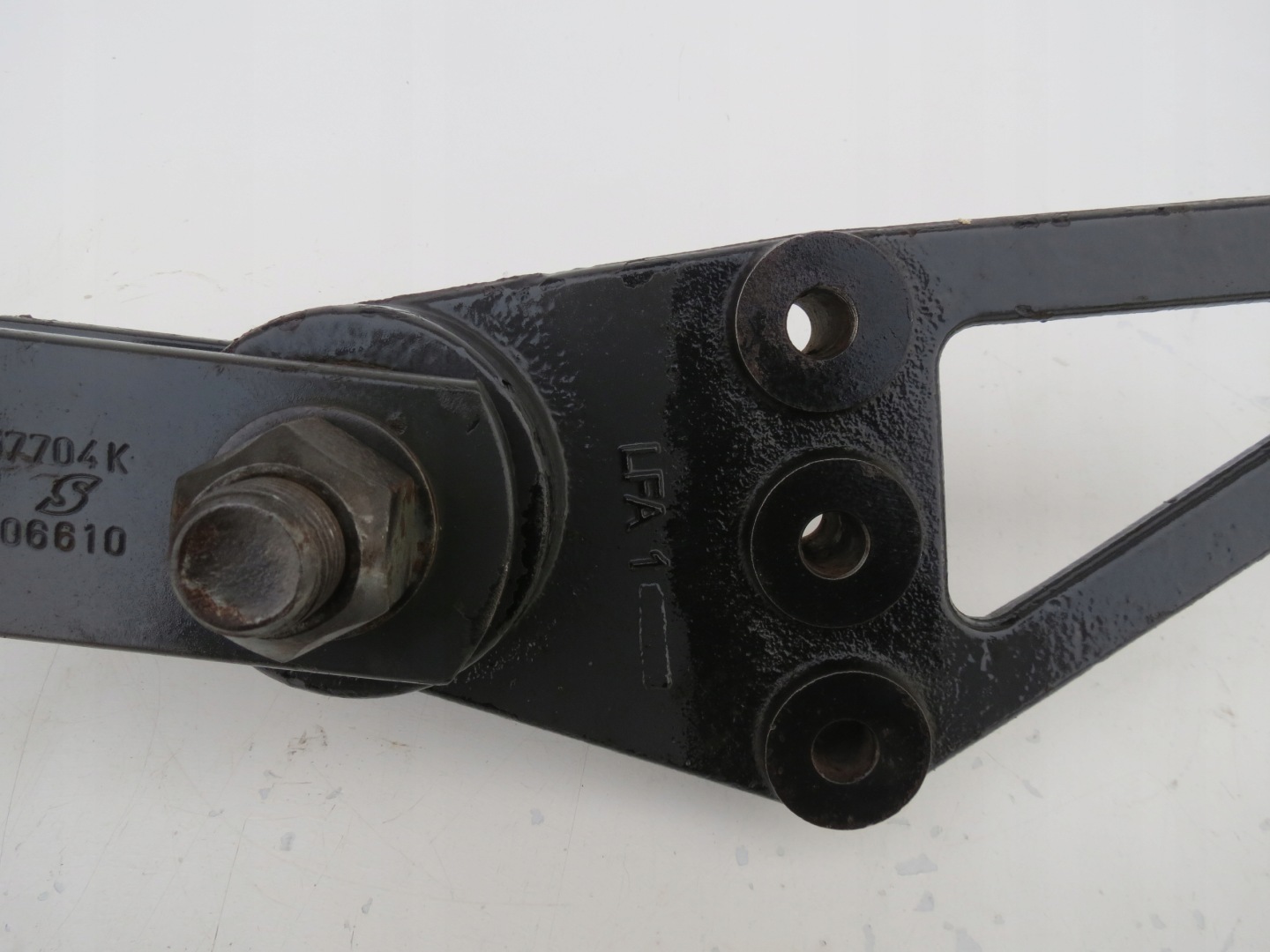 staffa Supporto RESORA RENAULT MAGNUM