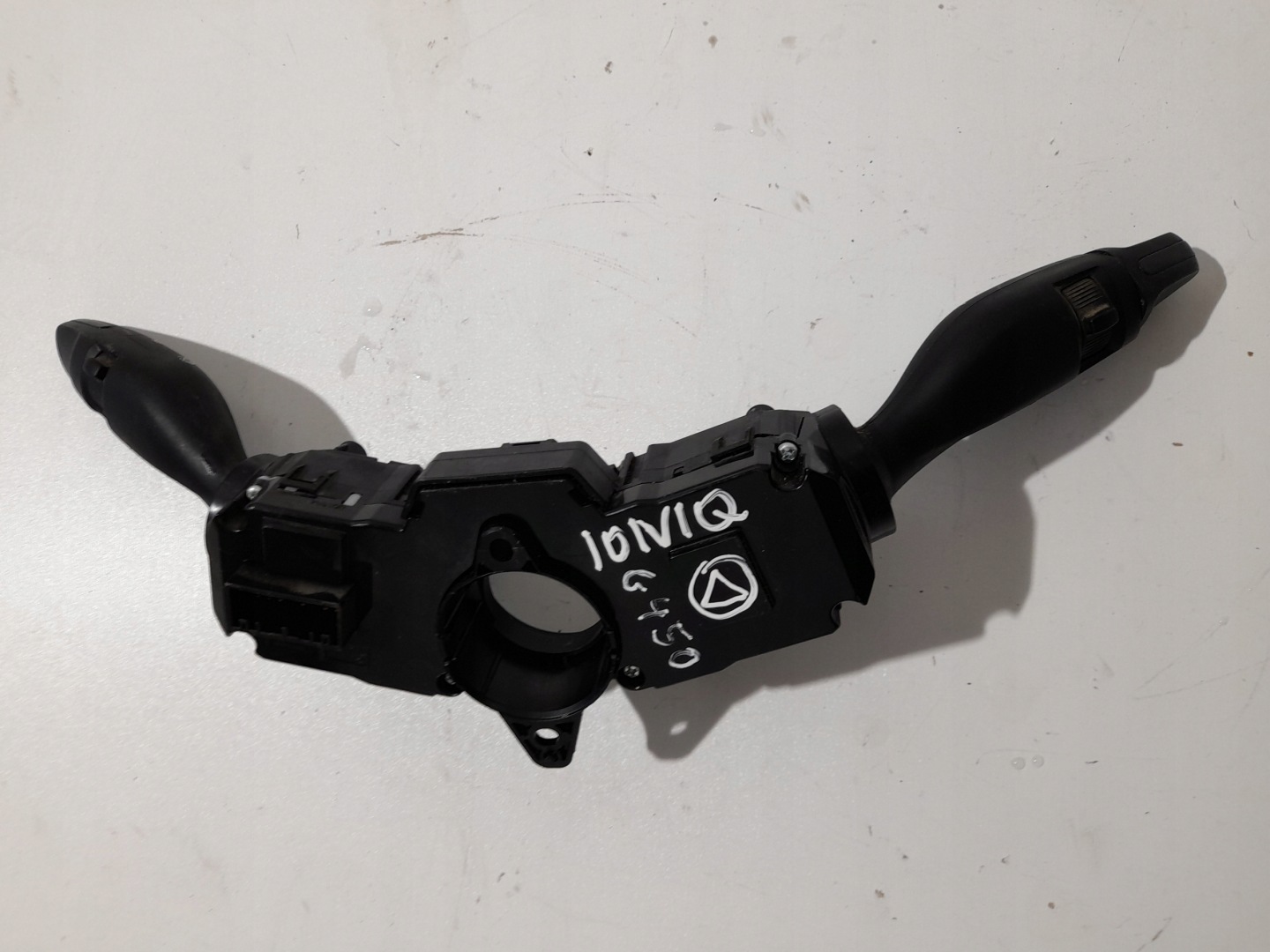 HYUNDAI IONIQ light switch of indicators
