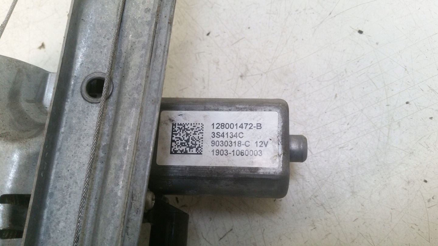 window regulator right front 128001472 Renault Zoe