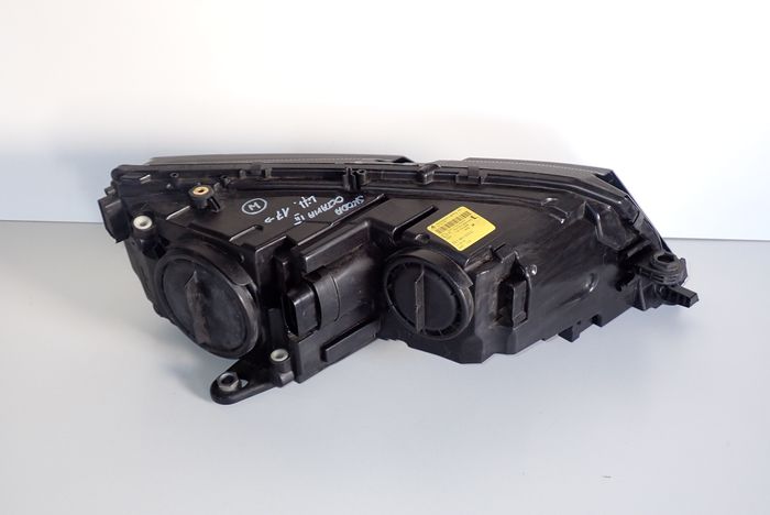 SKODA OCTAVIA III LIFT 17- reflektor left light left 5E1941015C