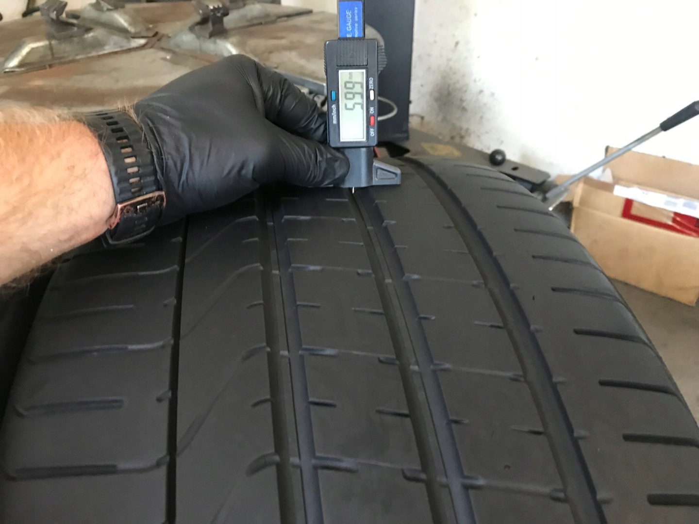 2 tyres summer 315/35R21 111Y Pirelli P ZERO 6mm