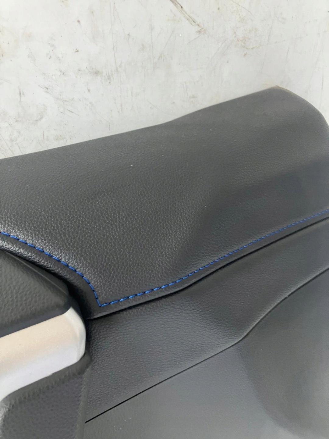 side door left front TOYOTA RAV4 V blue NITKA leather