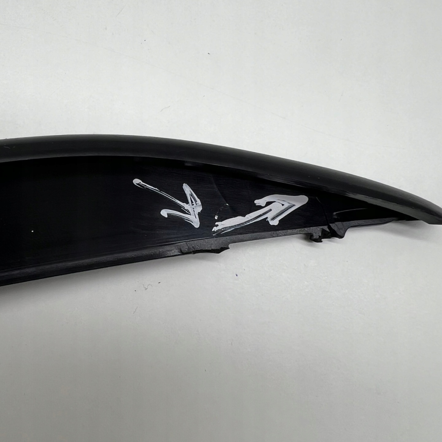 MERCEDES-BENZ EQA H243 front bumper right A2438851503