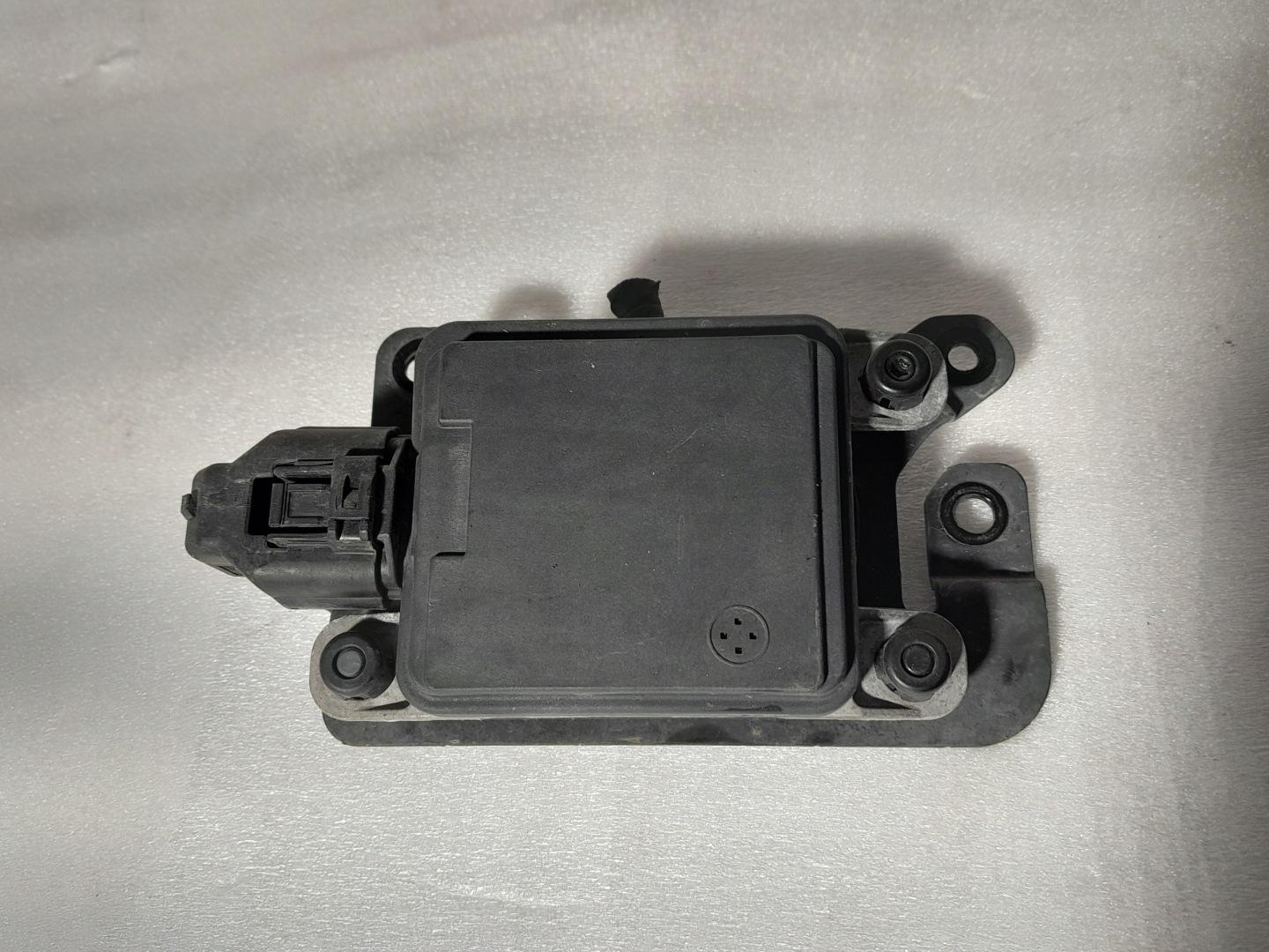 KIA CARNIVAL 2022 RADAR front sensor ODLEGLOSCI 99110-R0000