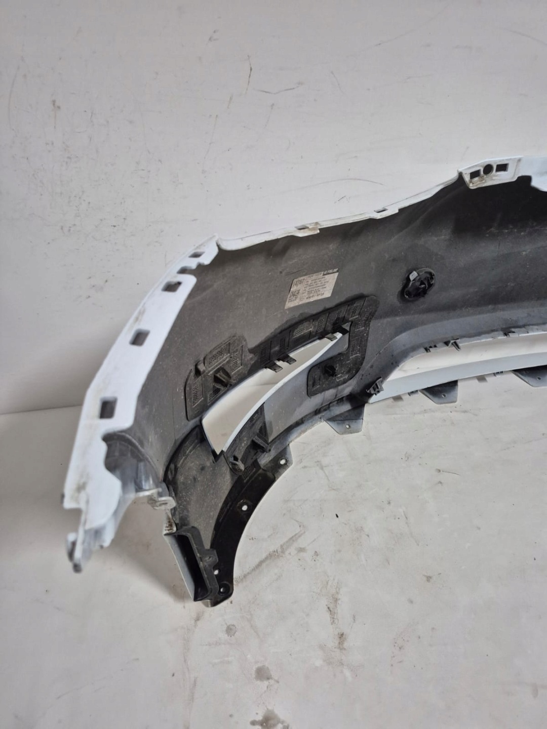 TESLA MODEL Y 20-25 Paraurti Anteriore Anteriore