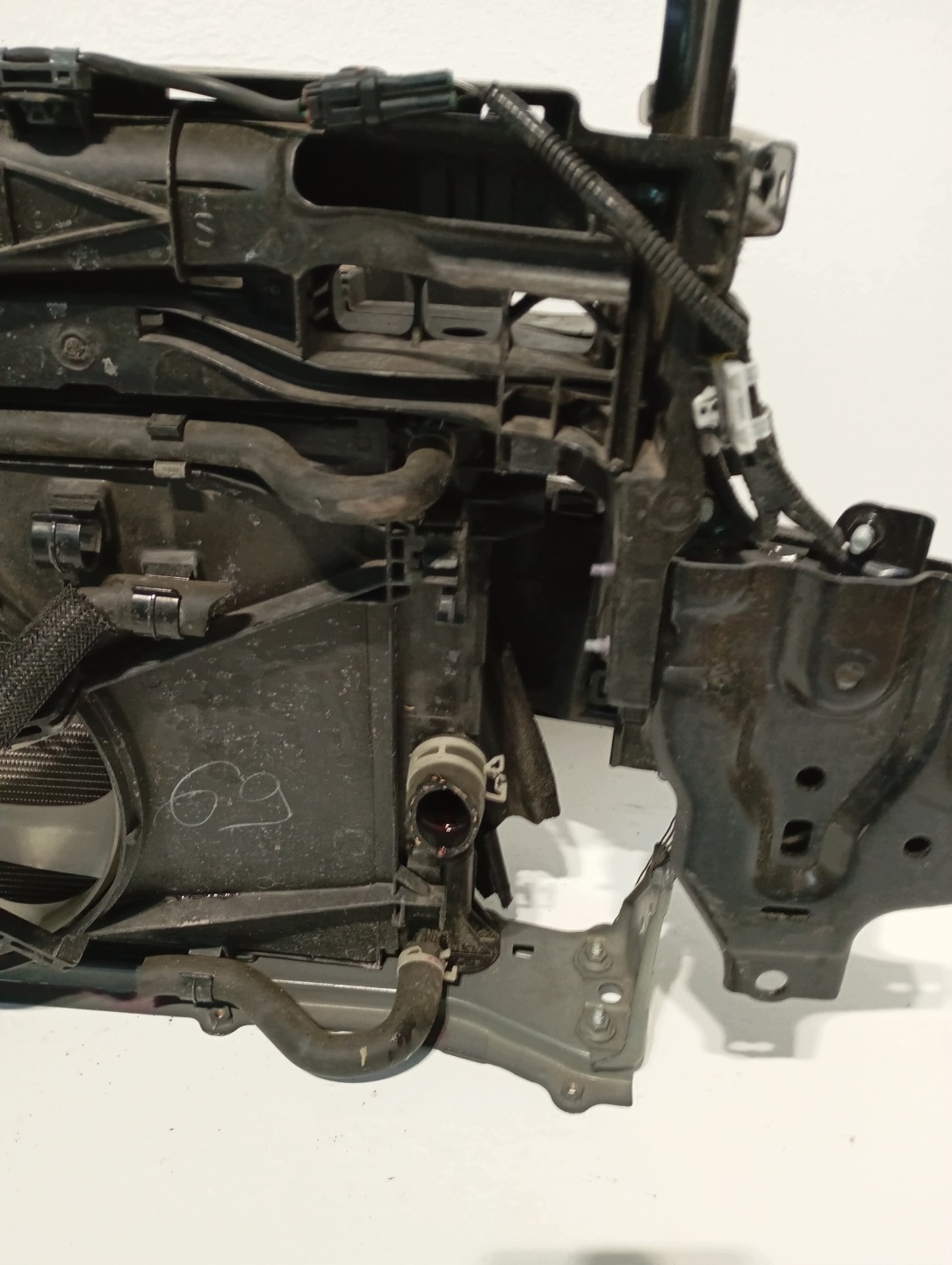 support panel for radiators radiator TOYOTA YARIS CROSS 1,5 HYB