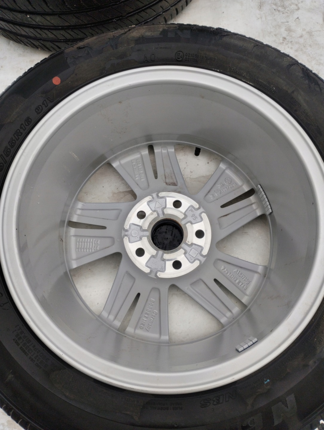 VW GOLF VIII 8 wheels discs 16