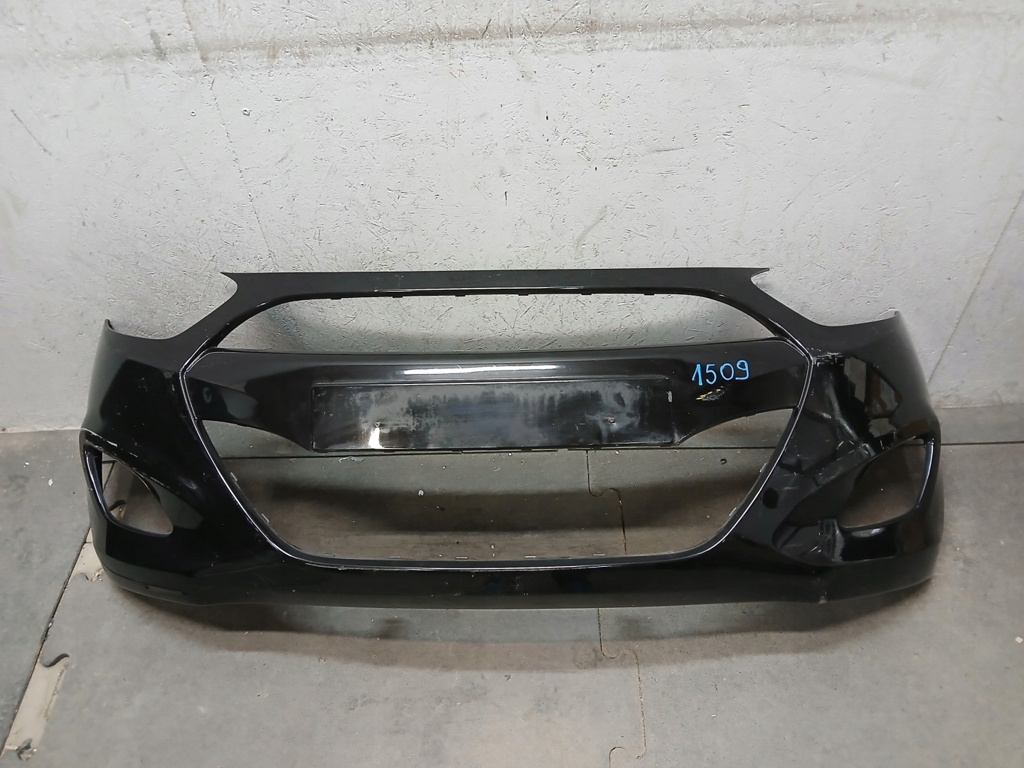 bumper front HYUNDAI I10 and 1 LIFT 10-13