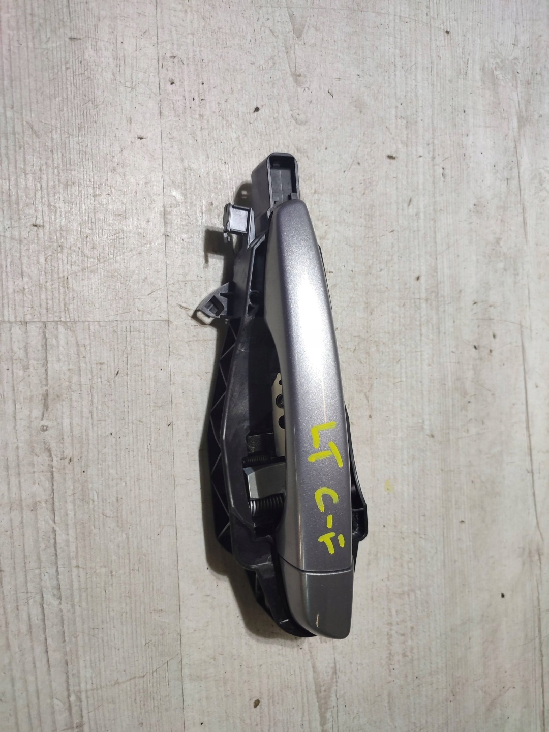 Opel Corsa F 2020 rear part side left handle exterior