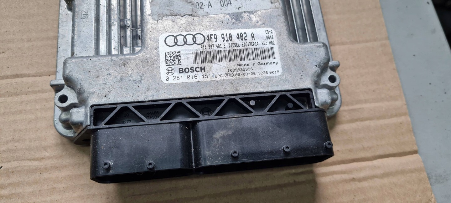 A6 C6 LIFT computer control unit of the engine 3.0 TDI CDY 4F9910402A