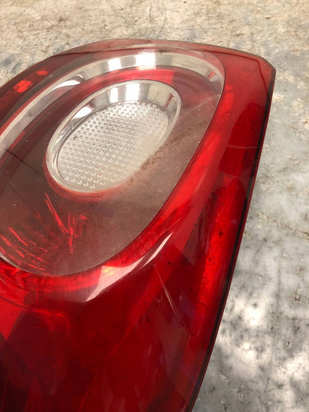 light right rear part VW TIGUAN and 5N0945096H