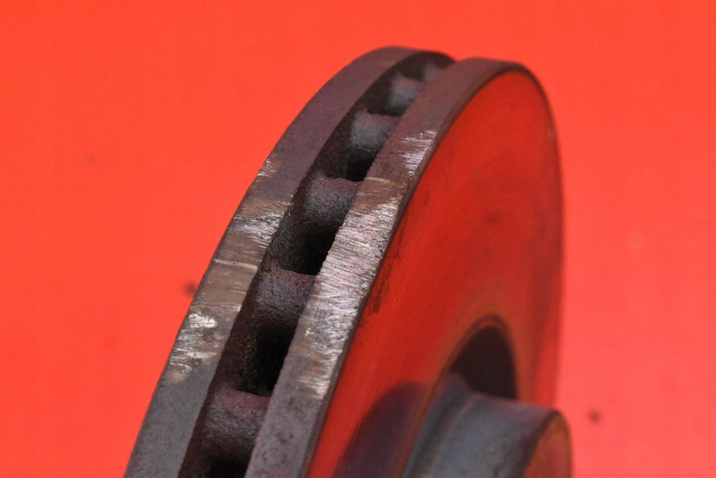 disc brake front FIAT BRAVO 2 II 1.9 JTD 150 KM 07-11