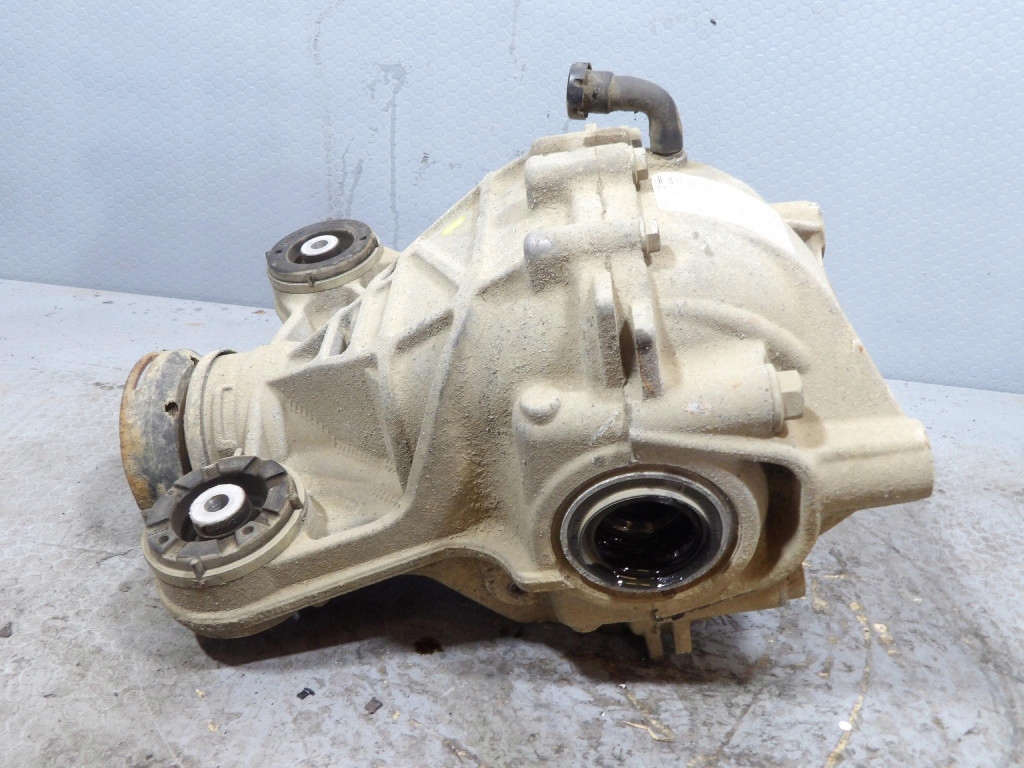 JAGUAR XF II 2.0T 200KM differential rear diff GX73-4A213-GD