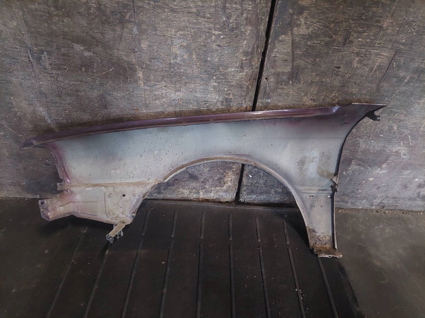 fender right front AUDI 80 B4 LZ3T