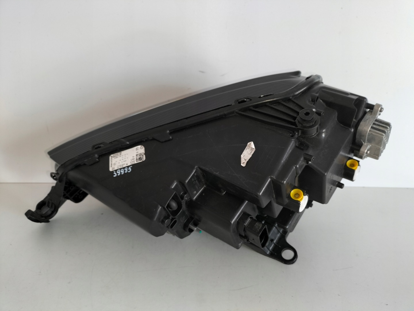 light front reflektor right SKODA KAROQ LIFT 21- FULL LED