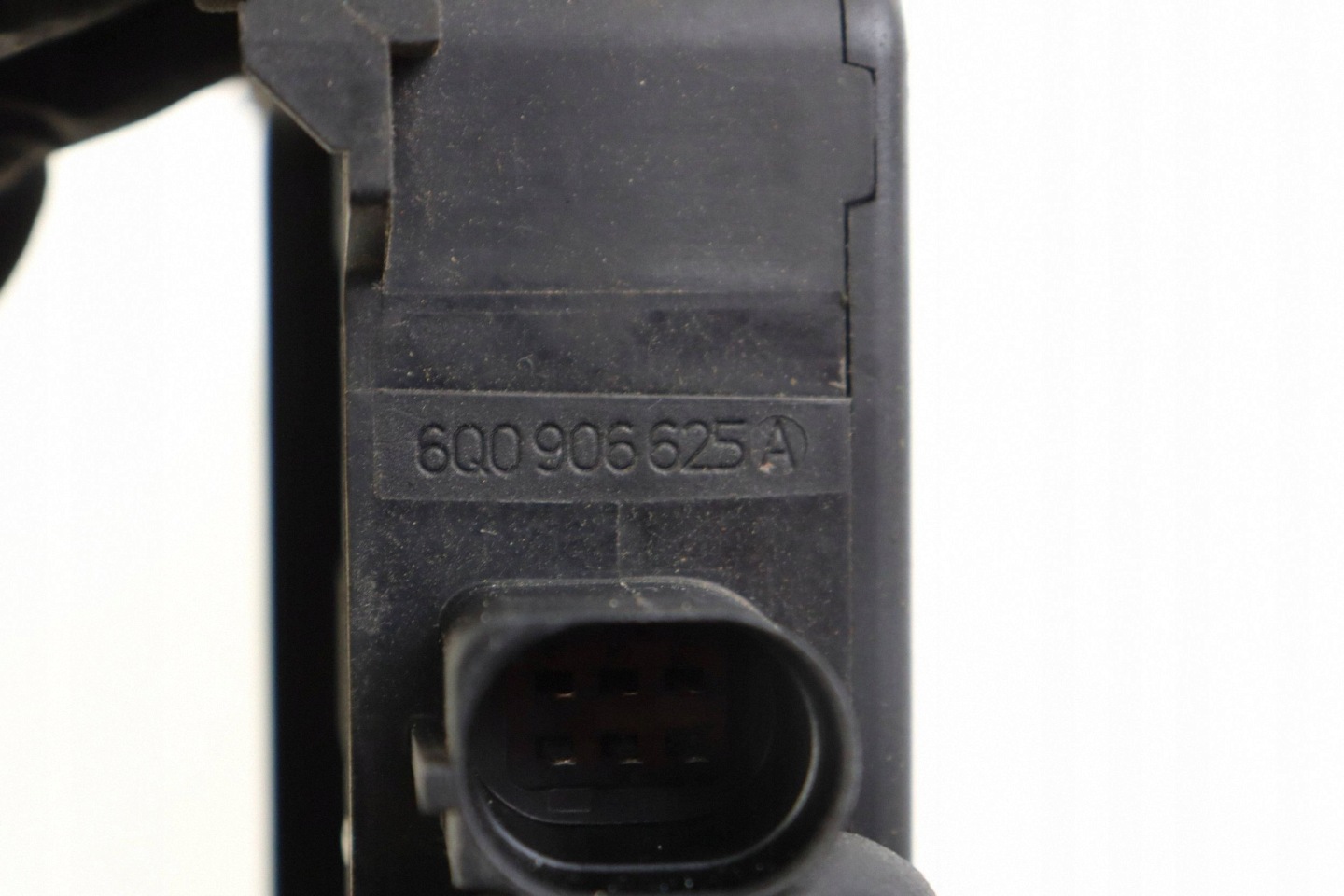 SEAT IBIZA III VW POLO 9N FABIA e VALVOLA elettromagnetico 6Q0906625A