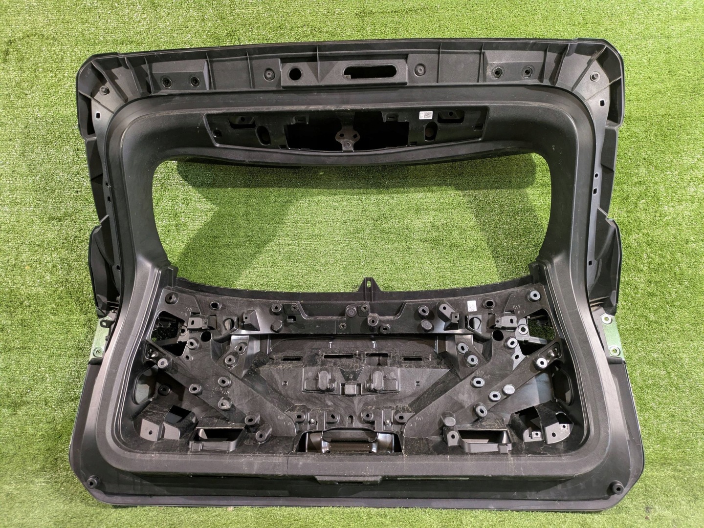 boot doors rear part boot TOYOTA HIGHLANDER IV 19- NR.205