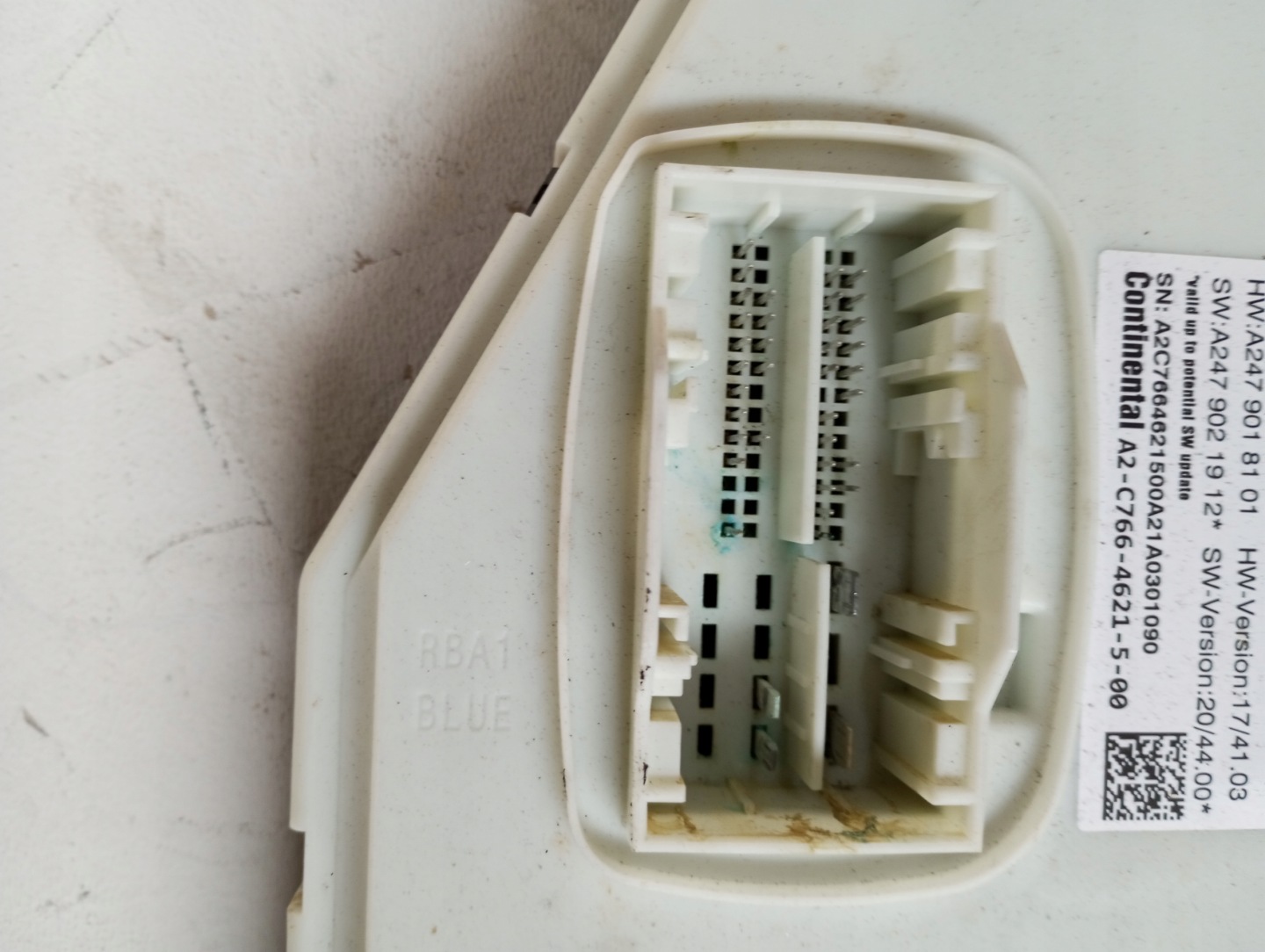 module unité de commande électronique uce KOMFORTU MERCEDES W247 A2479009015