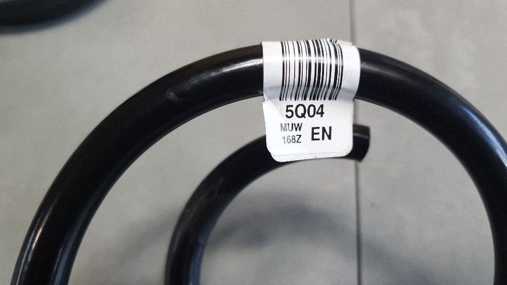 Audi A3 8Y spring front 5Q0411105EN