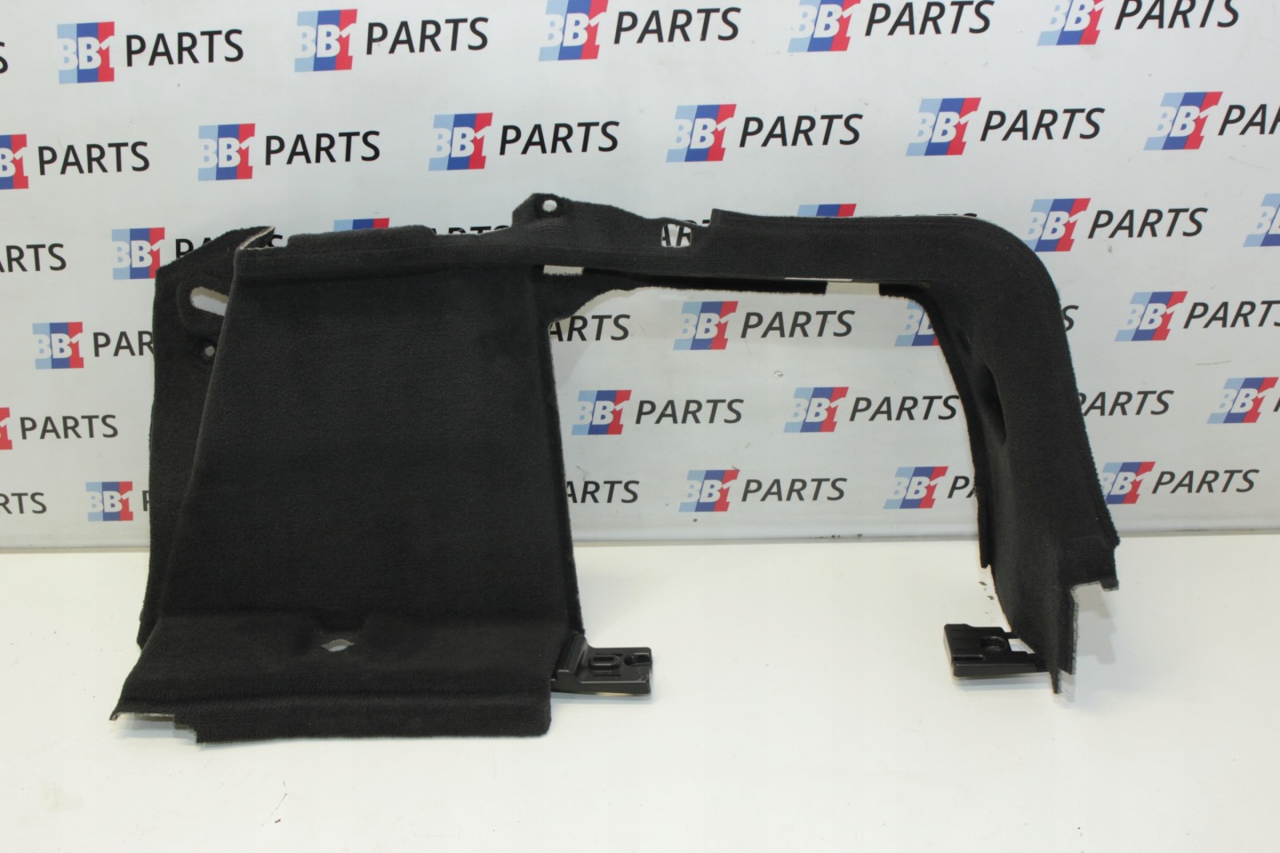 BMW F36 boot upholstery right 7337214