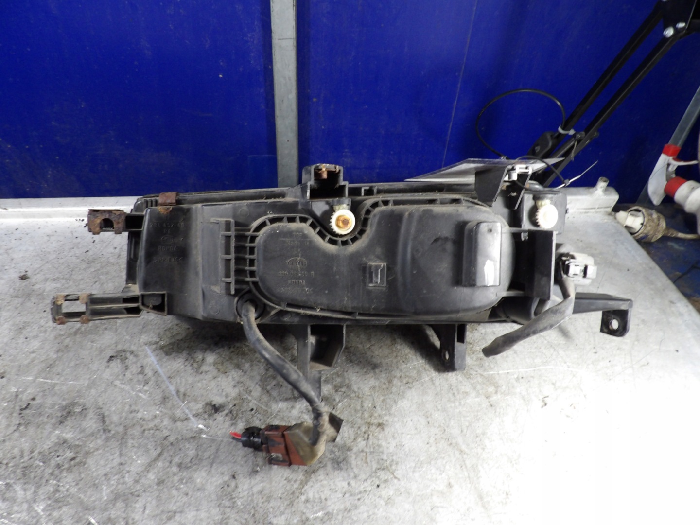 Honda Accord V light front right 1,4B