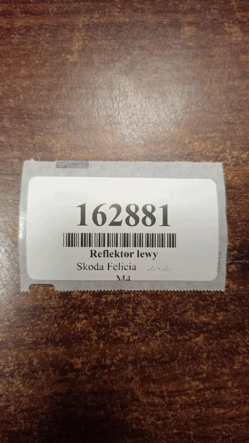 SKODA FELICIA REFLEKTOR light left front 24614900