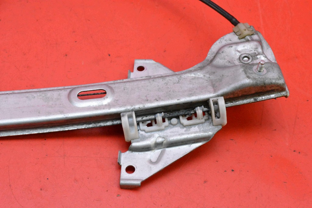 window regulator left front EU 69820-02801-C TOYOTA COROLLA E21 sedan 18-25