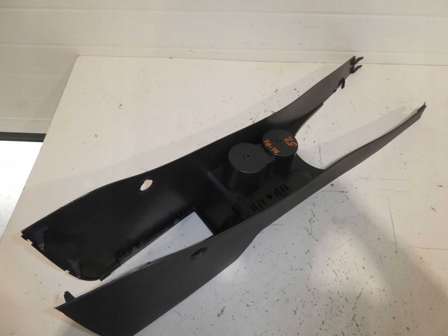 TUNEL MITTE VW TOURAN 1T 1T0863679C