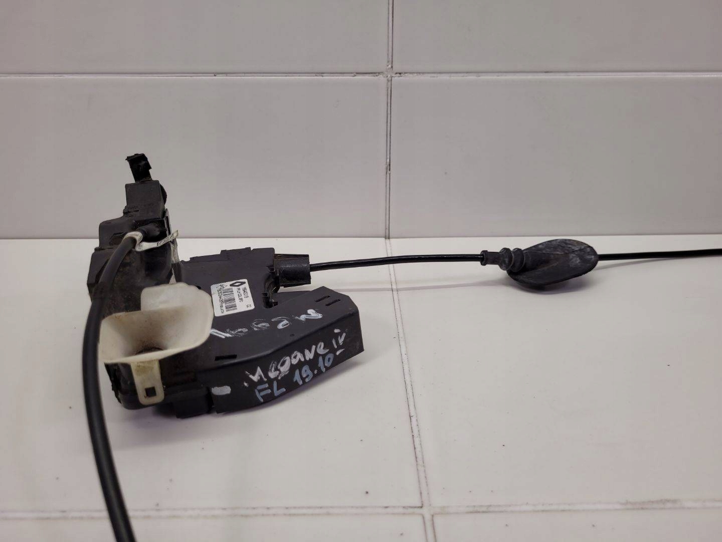 lock door front left side Renault Megane 4 2018 805034436R