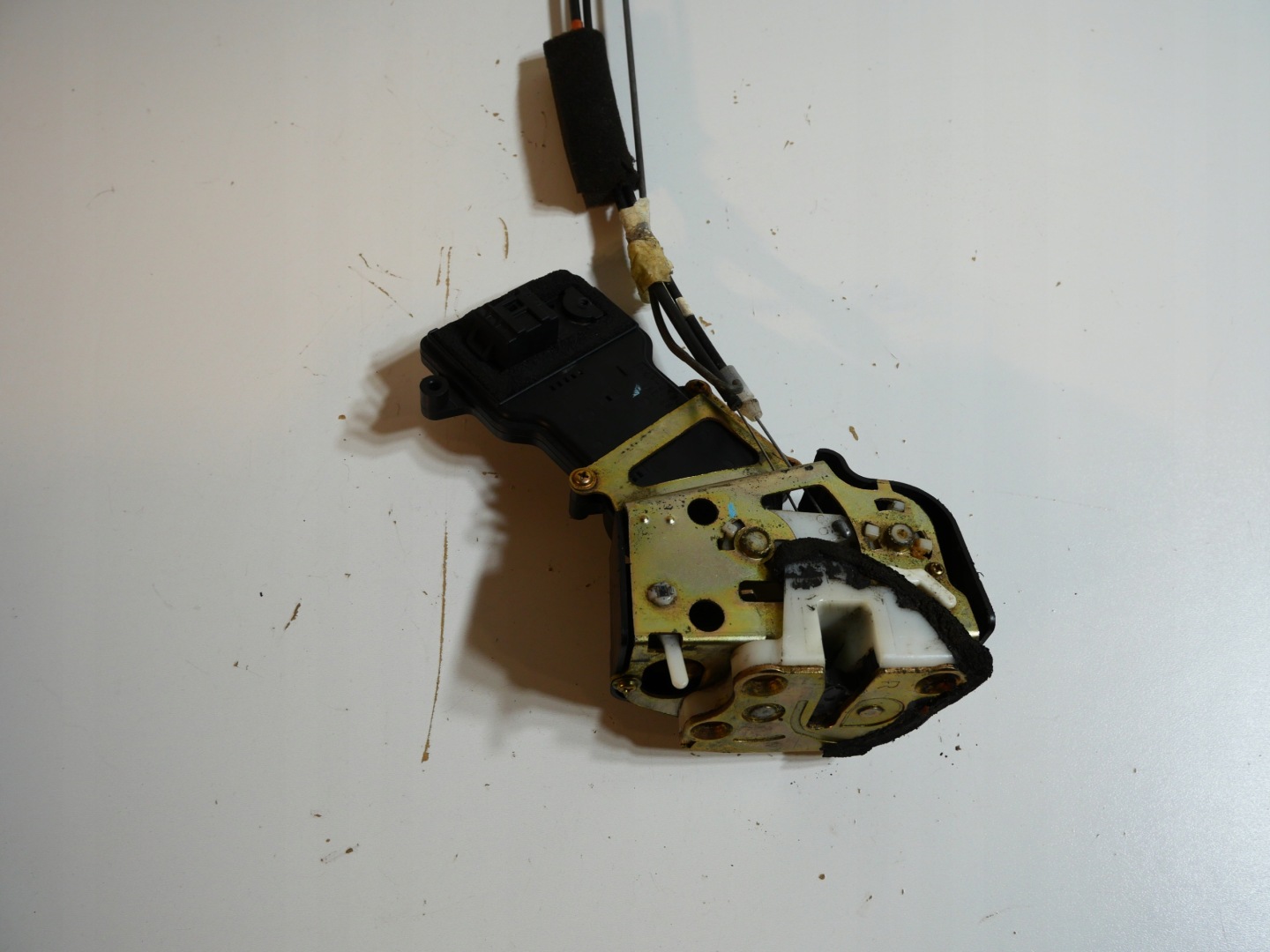 lock door MAZDA 6 right rear part GF30