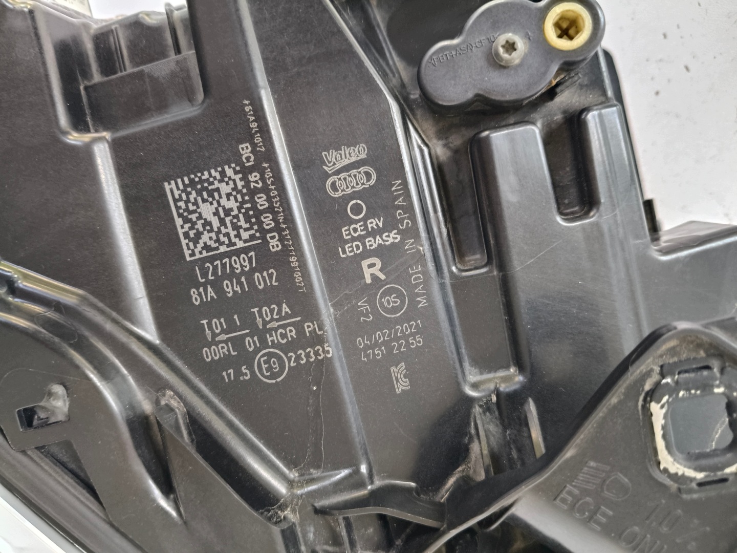 light right REFLEKTOR AUDI Q2 81A LIFT FULL LED