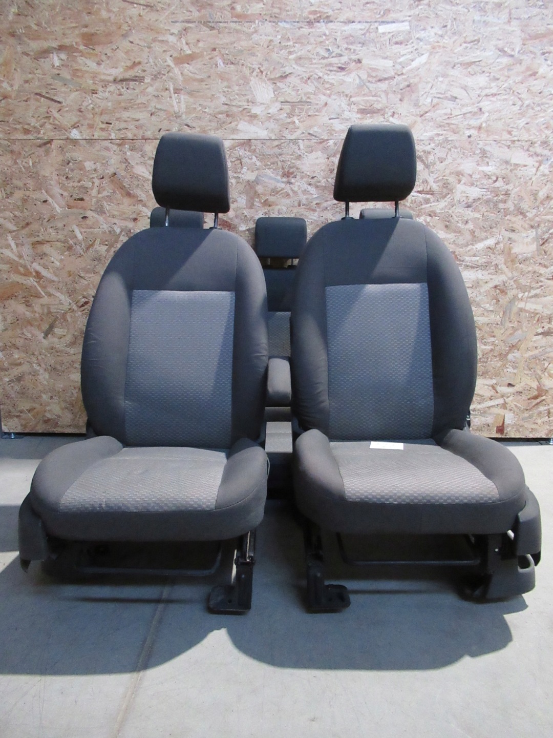 FORD FOCUS C-MAX SITZE SITZ ZESTAW SITZE