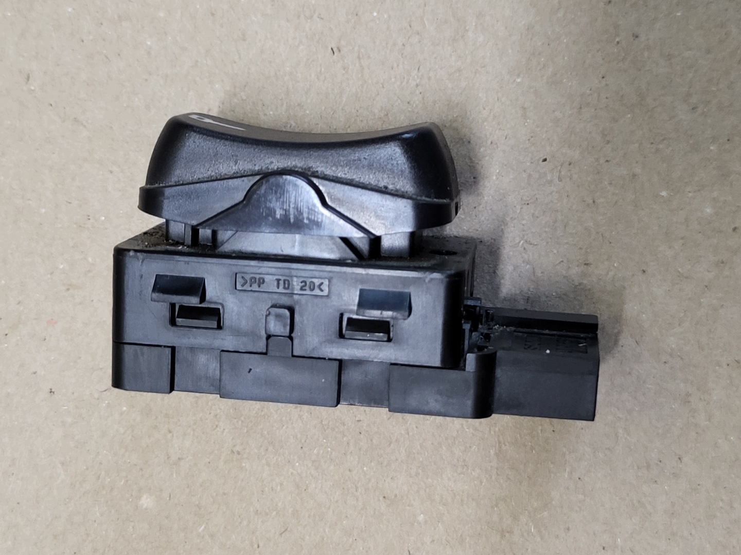 switch button central of a lock SAAB 9-5 4617593 OE EU