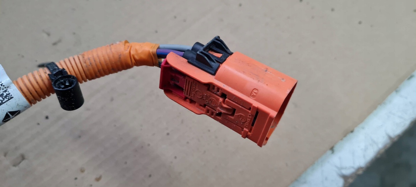 Chrysler Pacifica 2022 wiring KABEL bundle 3.6 HYBRYDA P68477076AB
