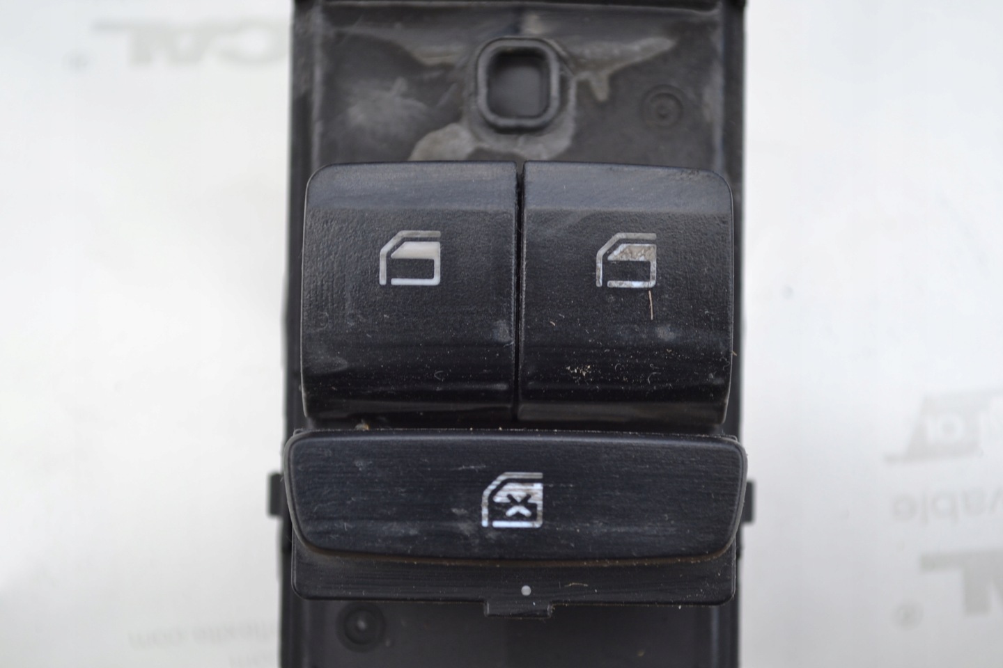 NK296 Hyundai i20 III Panel window control switch front