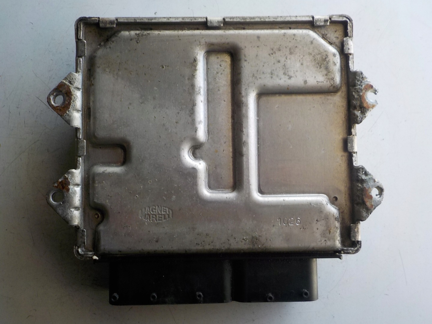 ALFA ROMEO computer control unit 51892329 MJD 8F2.A2