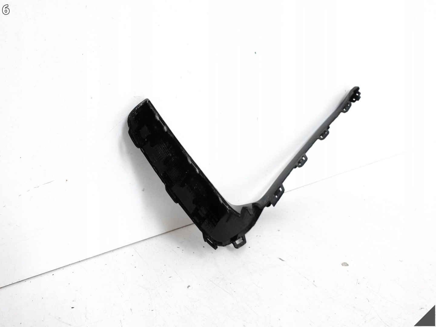 AUDI A6 S6 C8 4K0 S-LINE LIFT 18-24 moulding SPOILER W bumper left front