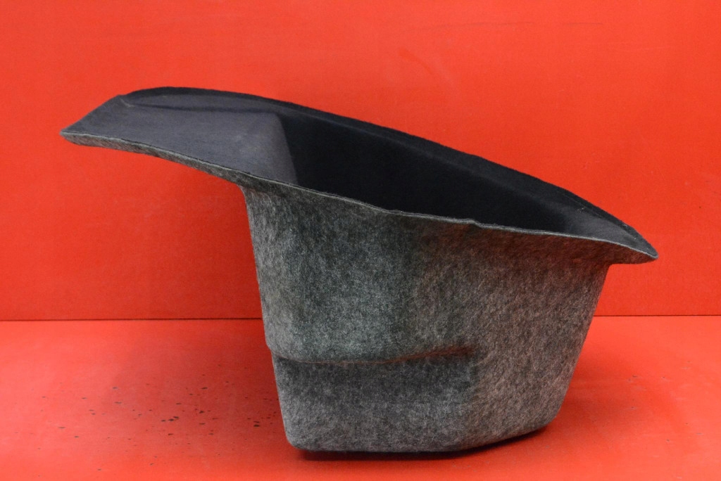 floor sump boot front 1038378-00-C TESLA MODEL S LIFT 16-21