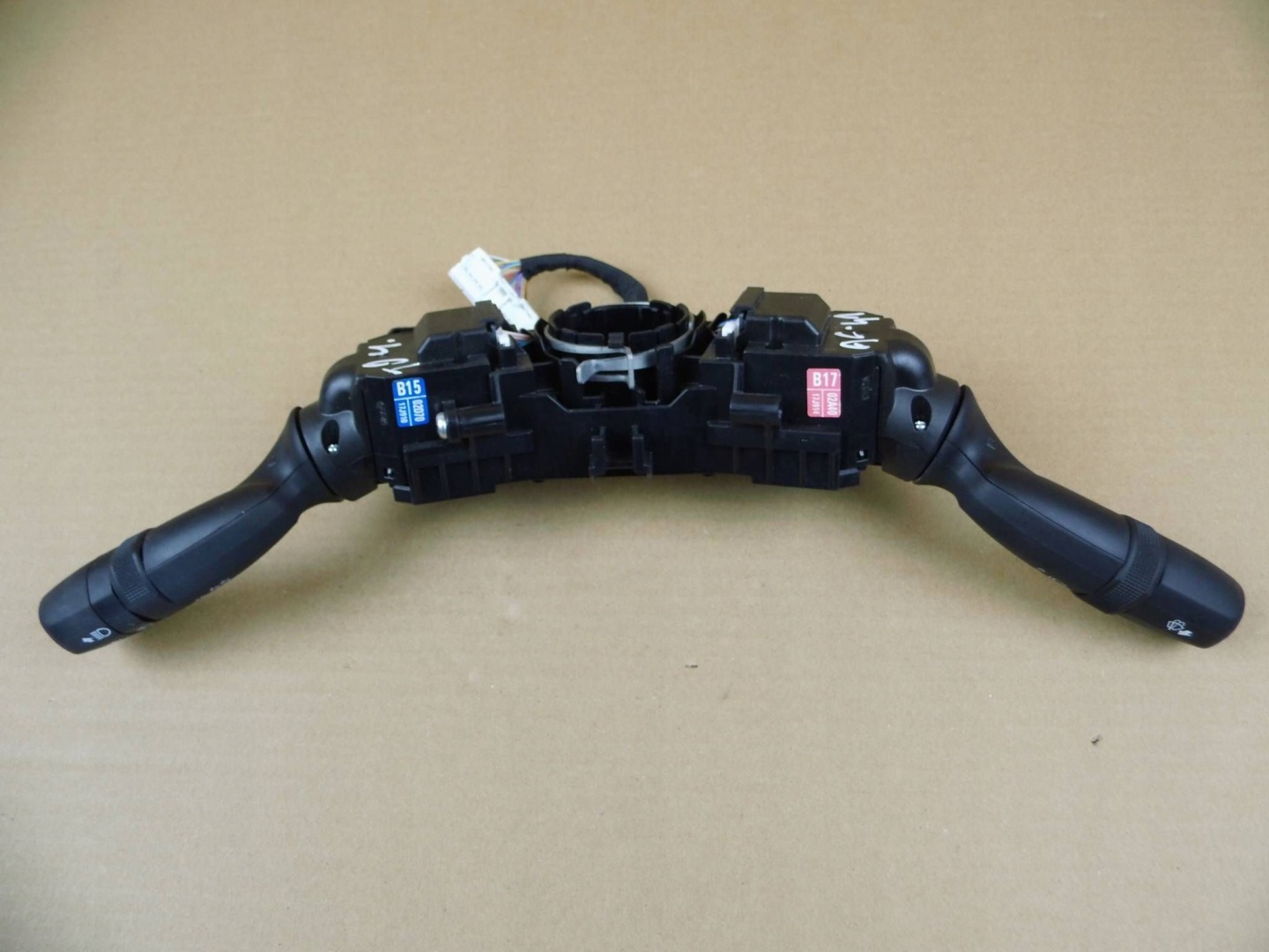 Toyota Corolla E21 Interrupteur Commodo phares Interrupteur commande phares feux Indicateurs de direction
