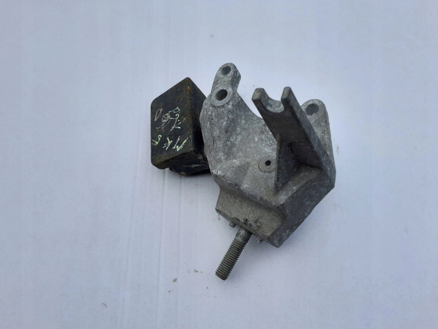 Getriebehalter Getriebe DS737M125JB MONDEO MK5 2.0D