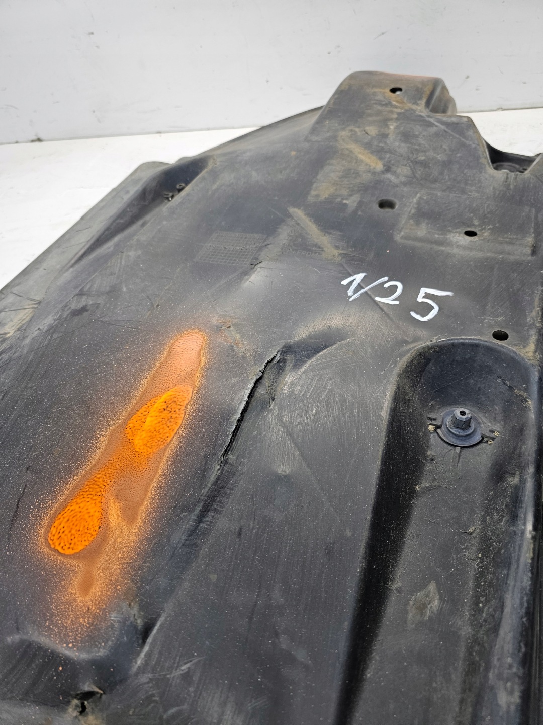 Blende Abdeckung abdeckung Unterfahrschutz rechts AUDI A1 VW 6R0825202