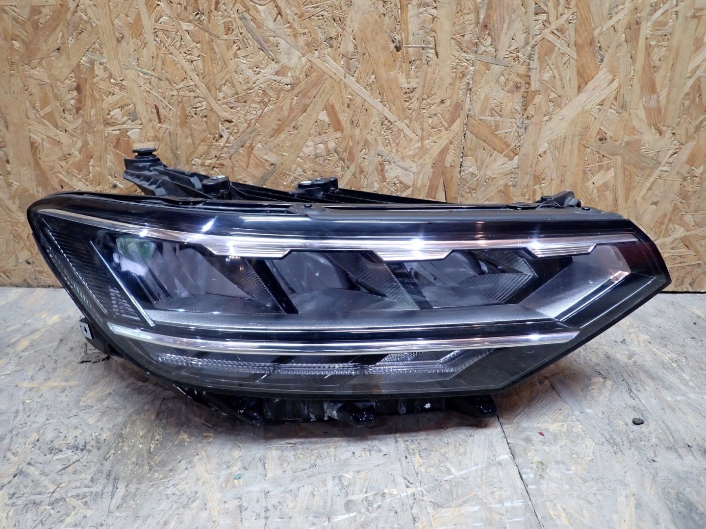 light right REFLEKTOR right FULL LED BASIC VW PASSAT B8 LIFT 3G1941036Q