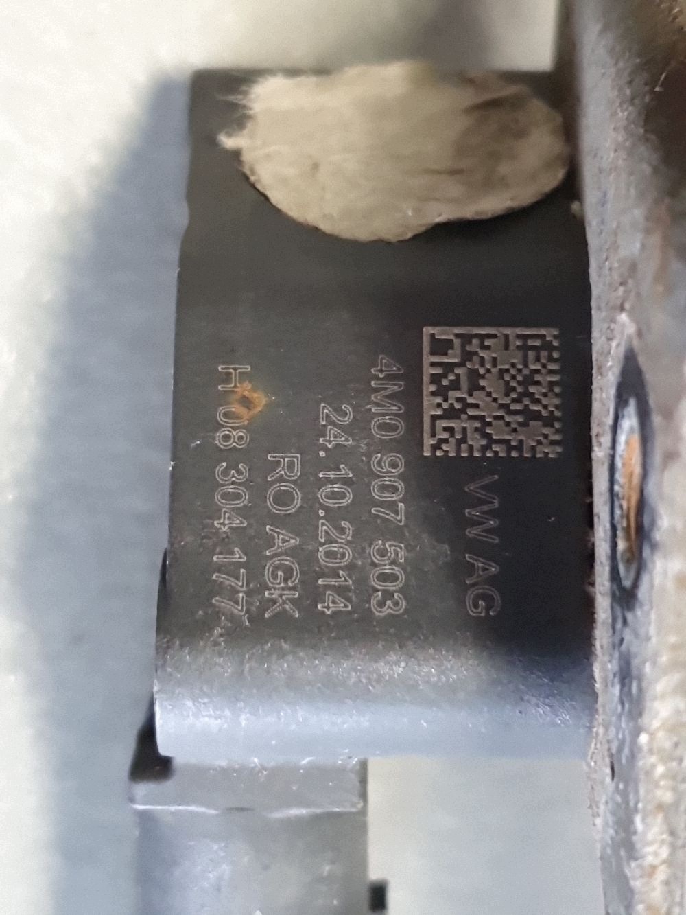 Audi Q7 4M sensor pozimowania left rear part 4M0941309G
