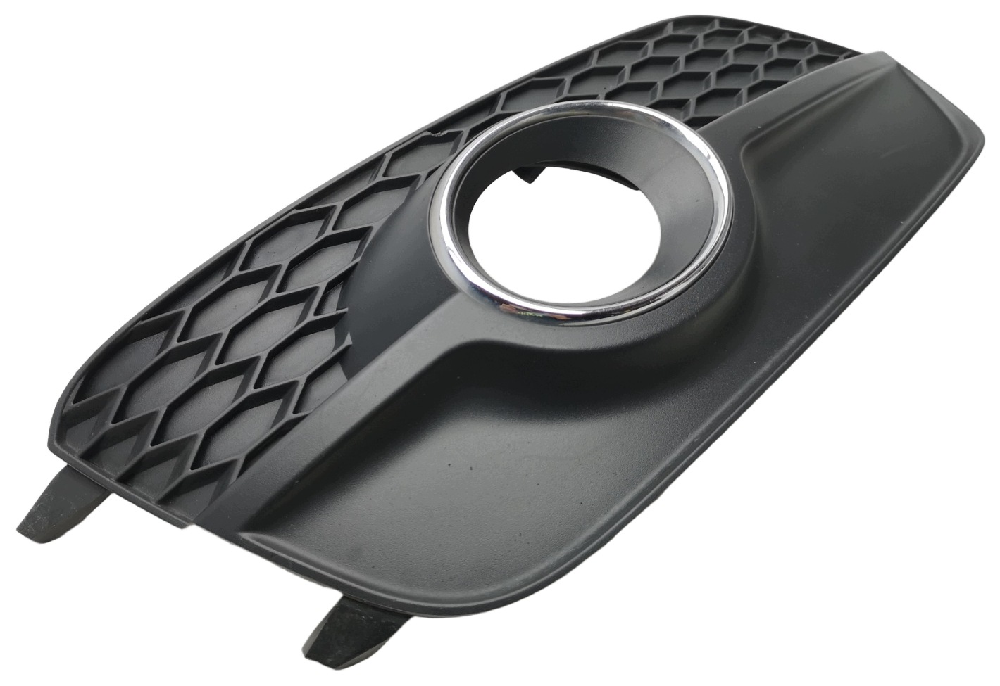 mřížka ventilace Audi Q3 8U 8U0807681E originál