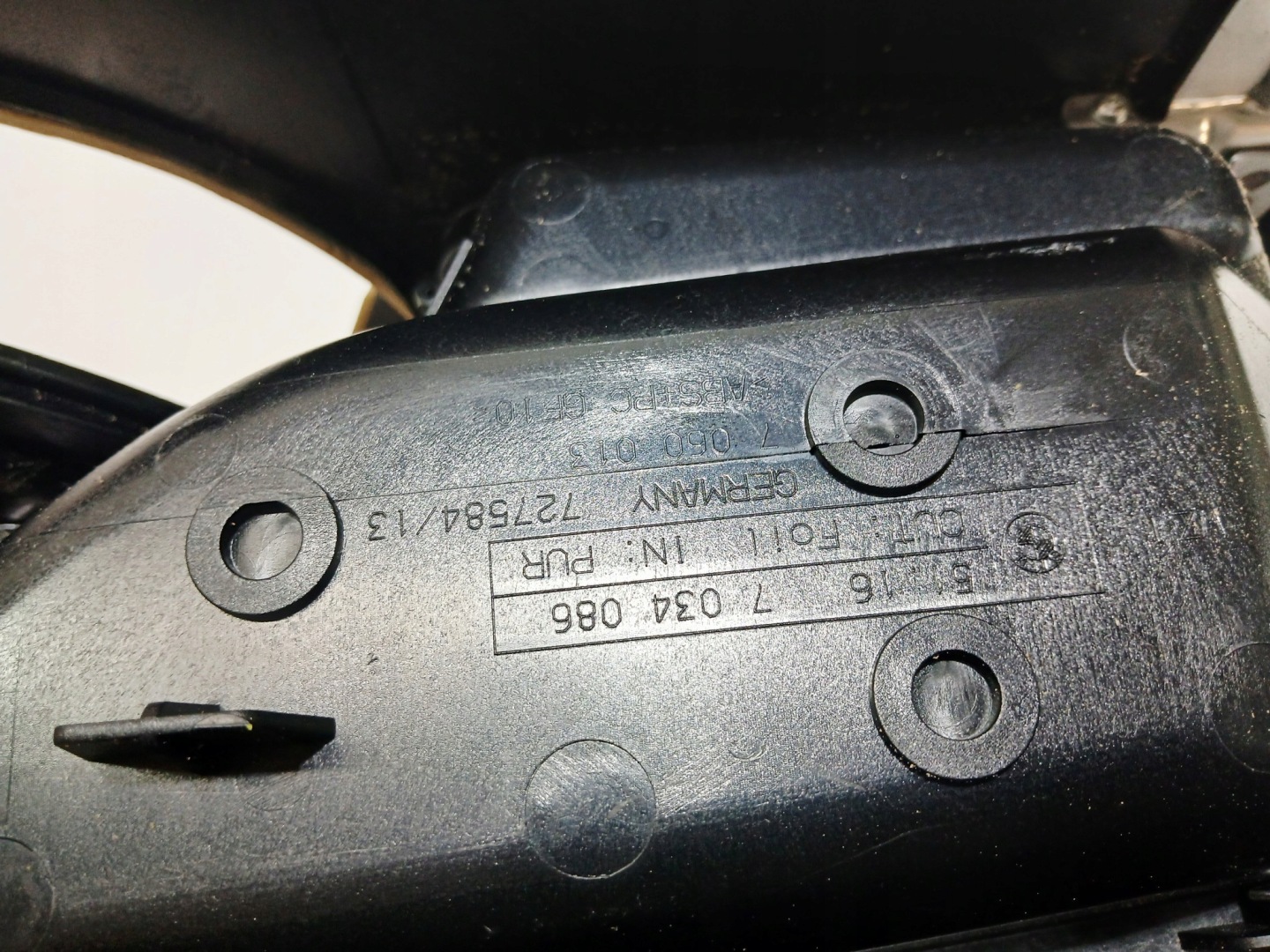 armrest tunnel central BMW E60 E61 7034086 EUROPA (0000680)