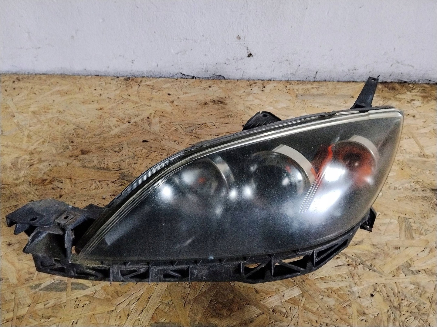 Reflektor light left front xenon Mazda 3 BK